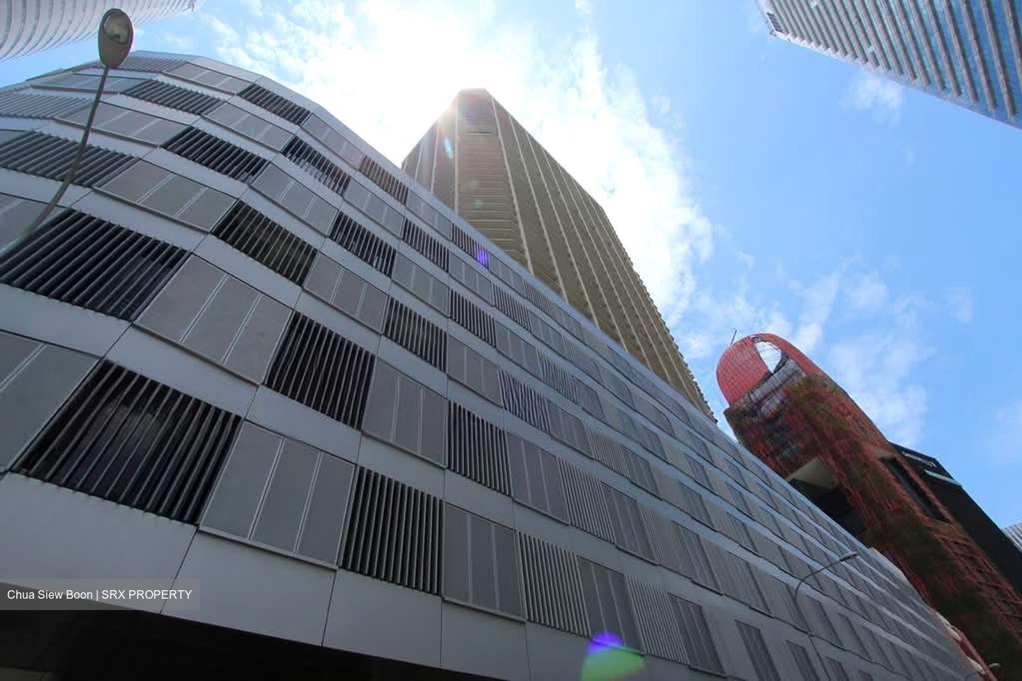International Plaza (D2), Office #551214291